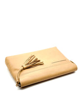 Load image into Gallery viewer, Bailey Work Clutch — Hazelnut