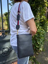 Load image into Gallery viewer, Mel Cross Body Bag — Navy
