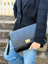 Load image into Gallery viewer, Bailey Work Clutch — Black
