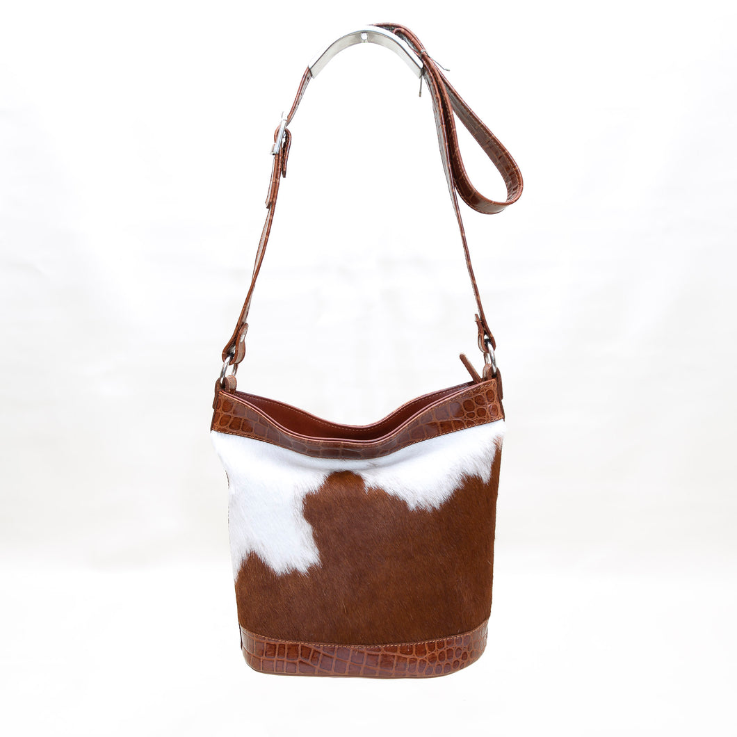 Izzy Cowhide Bucket Bag - Tan/White