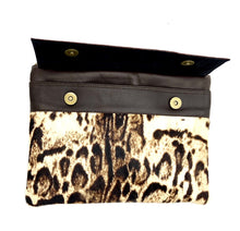 Load image into Gallery viewer, Sofia Clutch/Shoulder Bag - Leopard Cowhide
