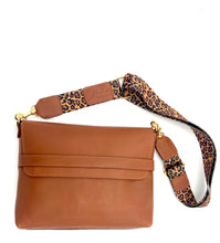 Load image into Gallery viewer, Andy cross body bag - Whiskey Tan

